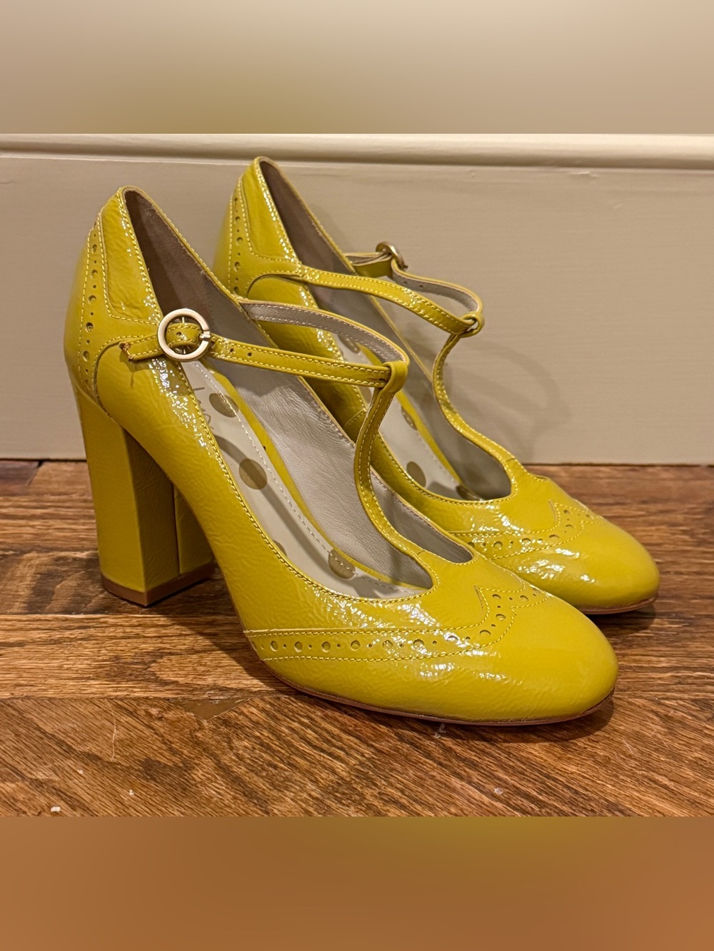 Boden Lucinda NEW Yellow Patent Leather Mary Jane Platform Block Heel 36 6